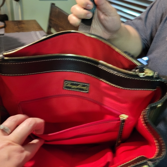 Dooney & Bourke leather handbag - Picture 8 of 16